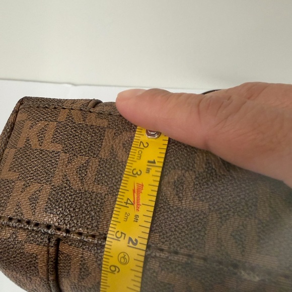 Karl Lagerfeld Brown Monogram Adjustable Crossbody Bag - Picture 14 of 16